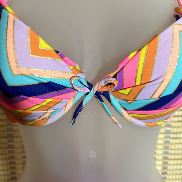 Victoria's Secret 2 Piece Bikini Bright Rainbow Chevron Stripes Halter Top M - Picture 6 of 16